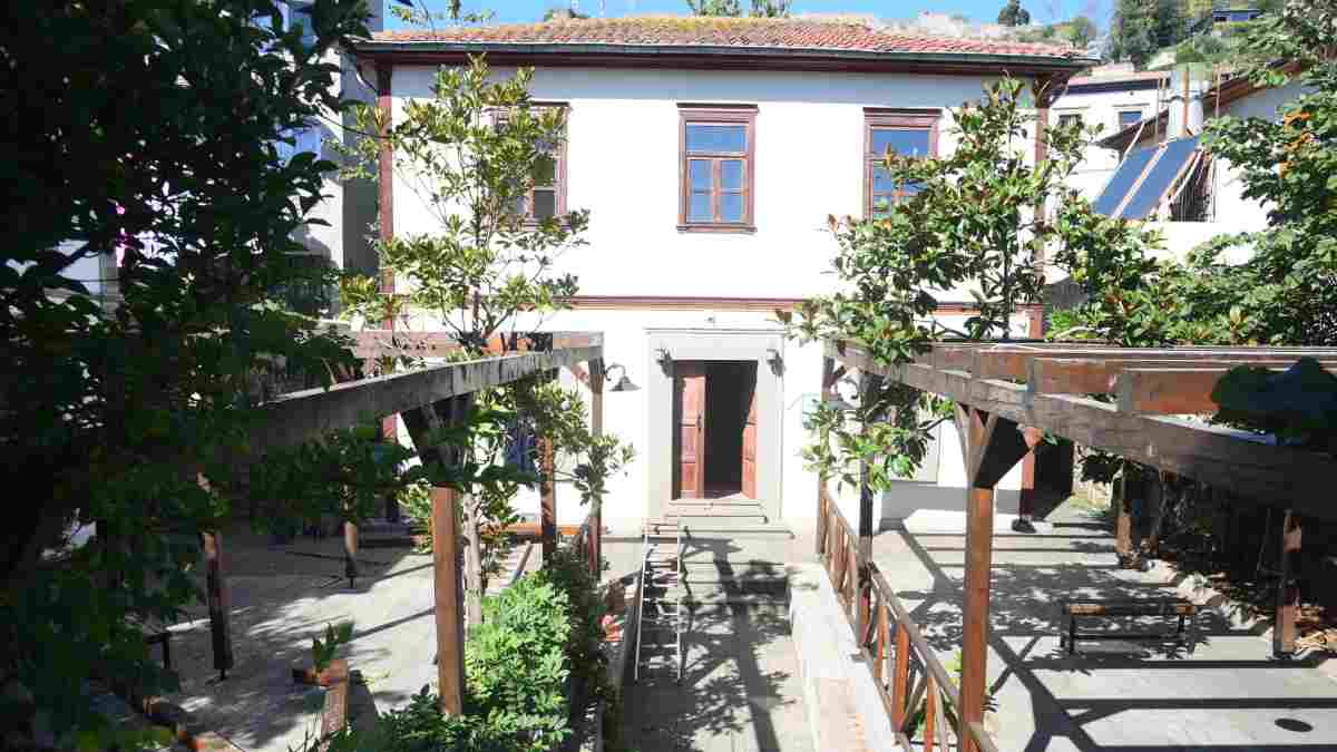 Hanımeli Konağı hizmetlerine Kapu Mahallesi’nde devam edecek