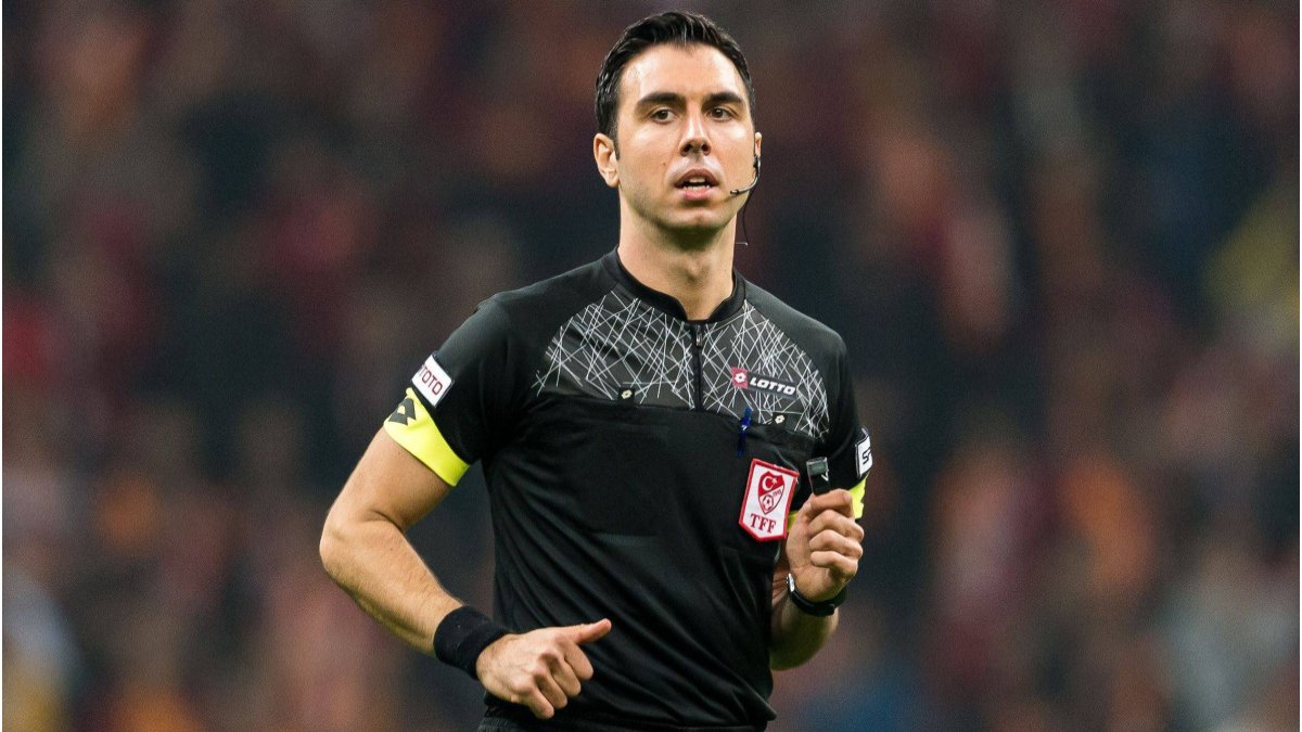 Trabzonspor-Gaziantep FK maçında verdiği karar tartışma konusu olmuştu: TFF'den hakem Arda Kardeşler'e ceza