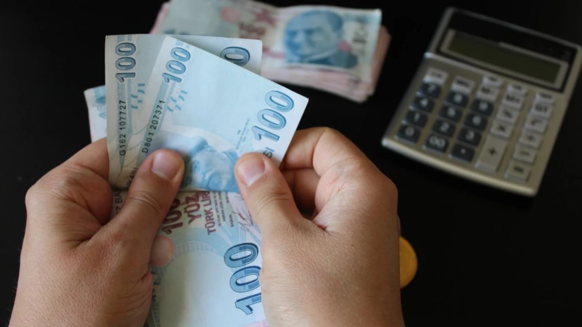 Vatandaşın geliri enflasyon karşısında eridi: Asgari ücretin alım gücü 17 bin 623 liraya düştü