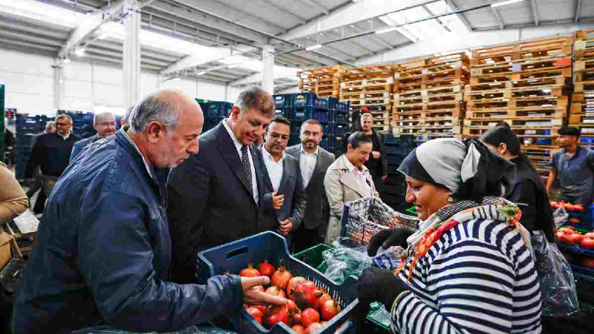 Başkan Tugay: Gelecek çalışarak güzel olacak