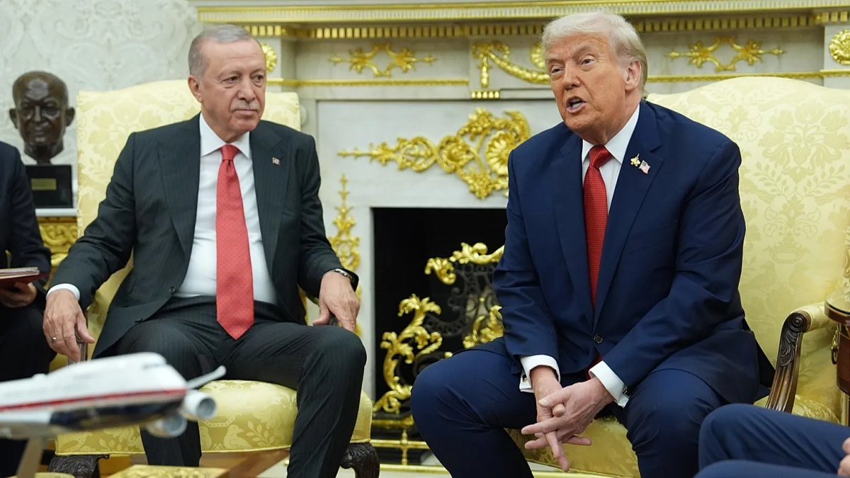 Trump’tan Erdoğan’a övgü: Bu süreçte harika bir iş çıkardı