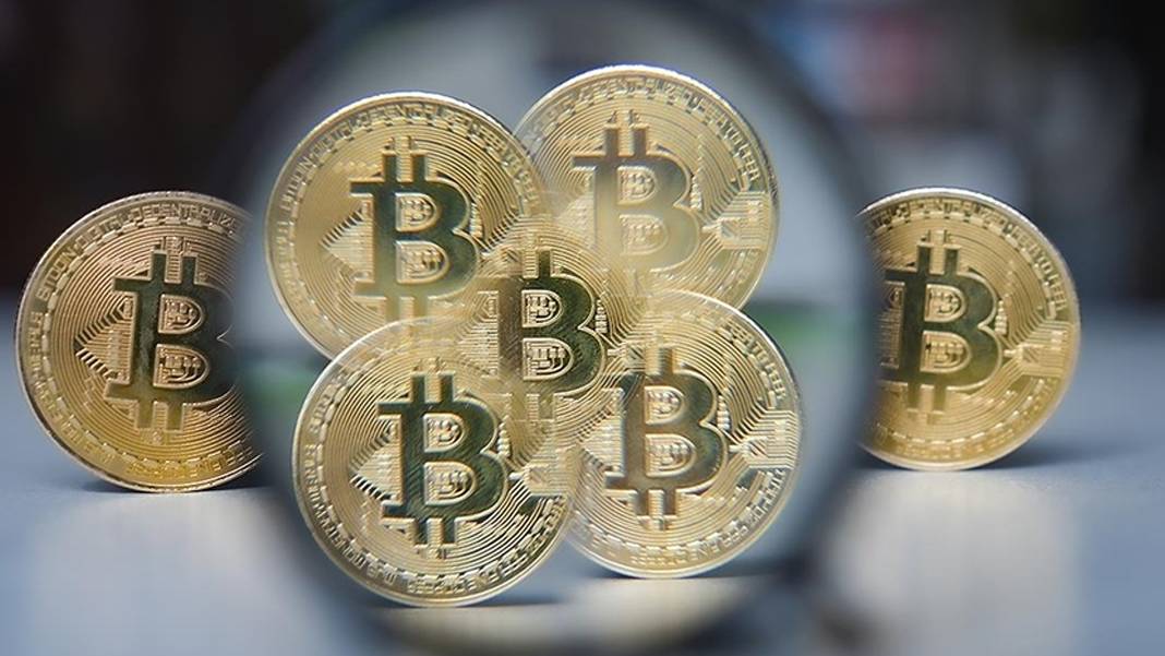 Bitcoin'de tarihi zirve! 125 bin dolar sınırını aşarak yeni rekor kırdı