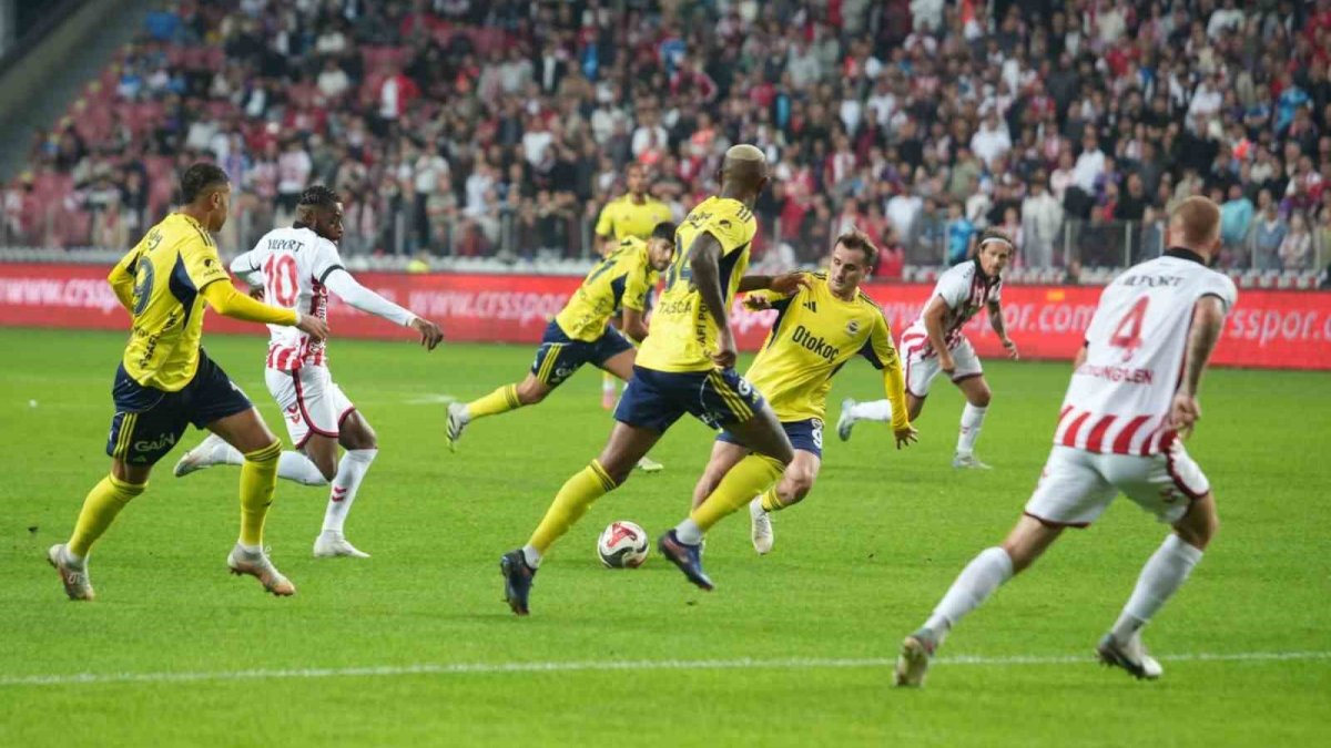 Samsun'da gol sesi çıkmadı: Fenerbahçe ve Samsunspor 0-0 berabere kaldı