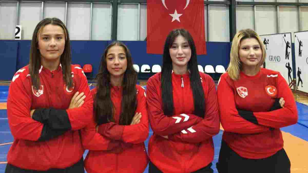 Çorlu Belediyesi güreşçileri Balkan Şampiyonası'nda Millî Takım forması giyecek