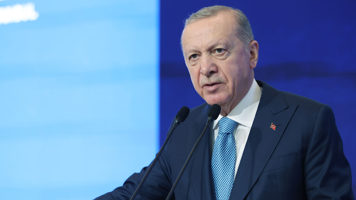 Erdoğan ABD ile yapılan LNG anlaşmasını savundu: 'Tek bir ülkeye bağlı olmak ciddi risk'