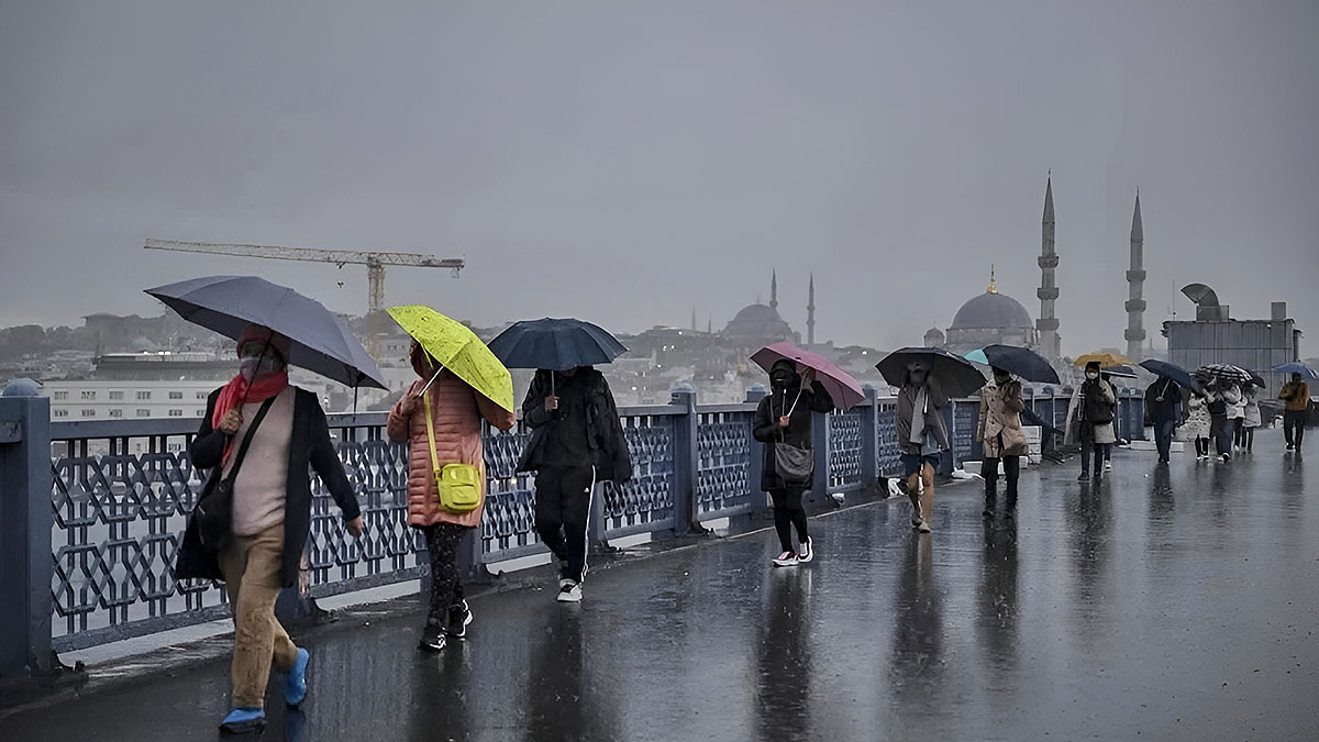 AKOM uyardı: İstanbul’da yağışlı hava pazartesiye kadar sürecek