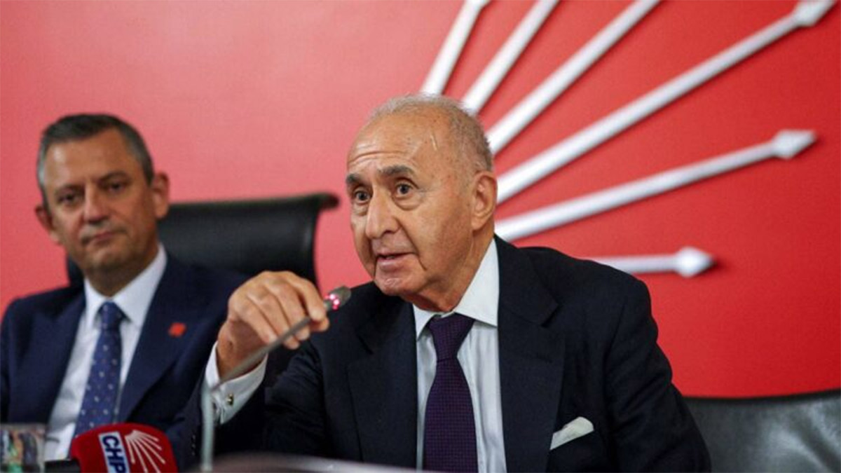 Hikmet Çetin yoğun bakıma alındı