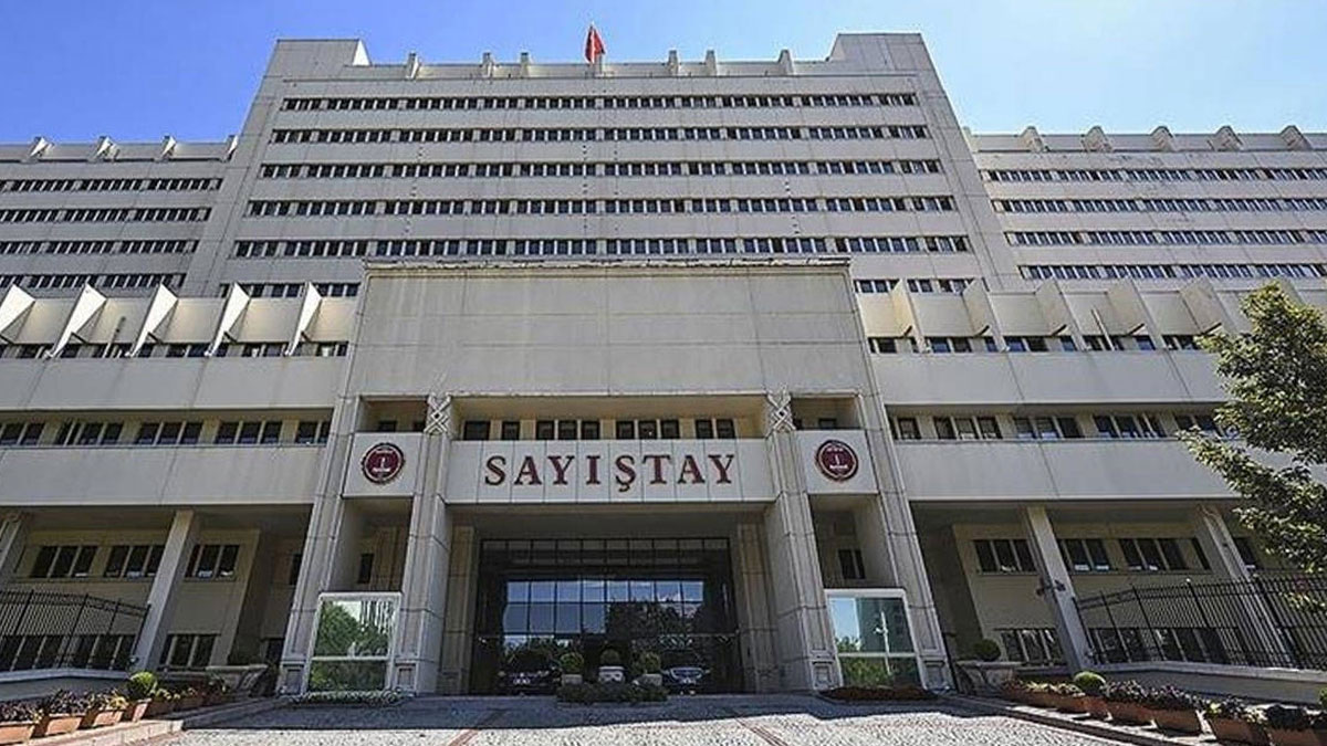 Plan ve Bütçe Komisyonu, Sayıştay Üyeliği için 10 adayı Meclis'e sundu