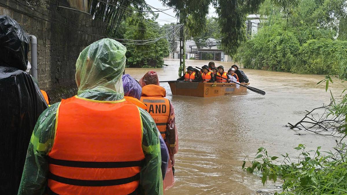 Vietnam’ı bu kez Matmo Tayfunu vurdu: 8 ölü, 5 yaralı