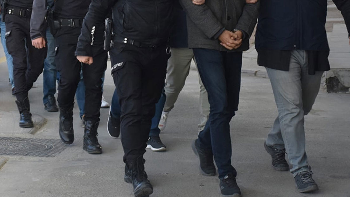 Hatay merkezli siber baskın: 11 kişi tutuklandı