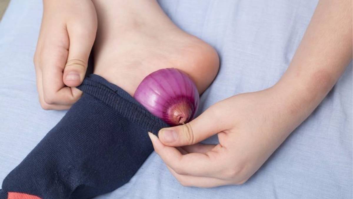 Gece çorabınızın içine soğan koyun, sabah mucizeyi görün! Yüzyıllık sır yeniden gündemde.