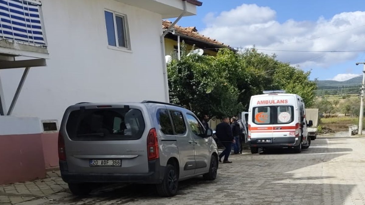 Denizli’de anne ve kızı sobadan sızan gazdan zehirlenerek öldü