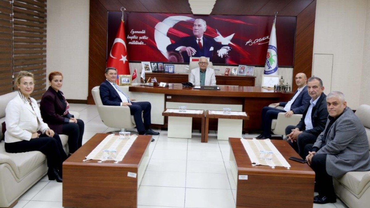 CHP’li başkanlar, Başkan Posbıyık’ı ziyaret etti