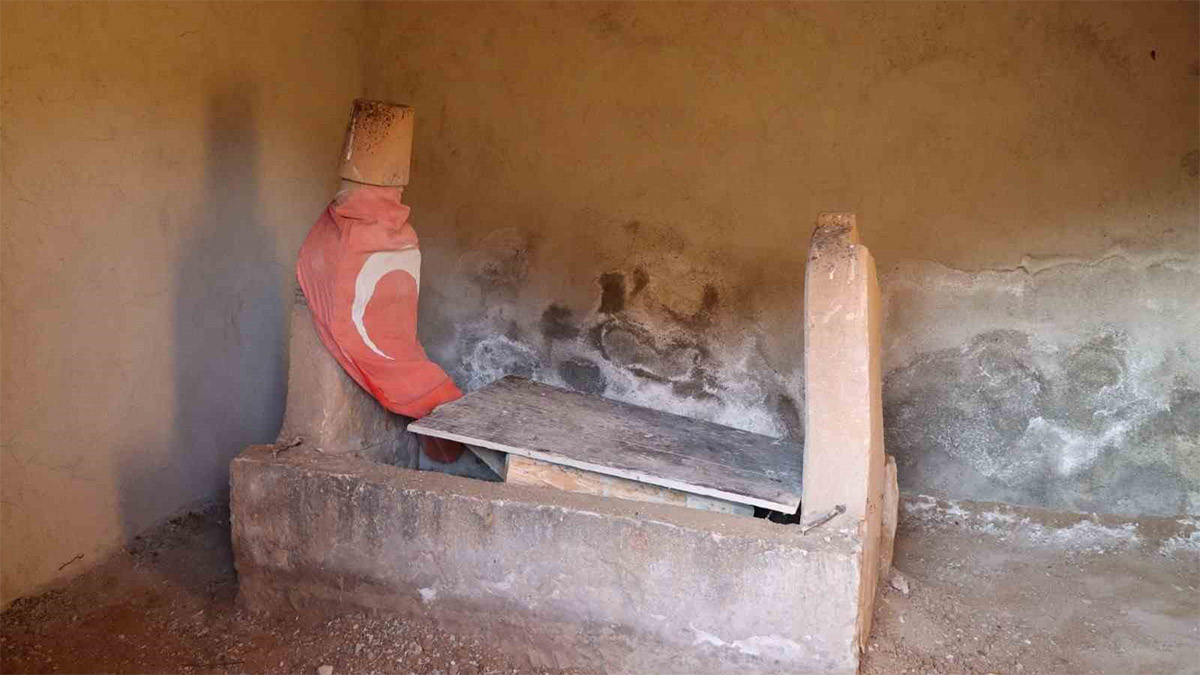 Erzurum’da 93 Harbi şehitlerinin mezarları tahrip edildi