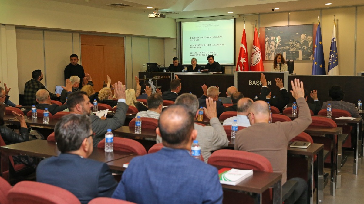 Karşıyaka’nın 4,9 milyarlık 2026 bütçesine onay