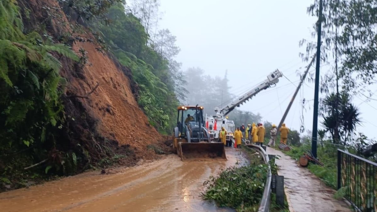 Meksika’da sel felaketi: 27 ölü