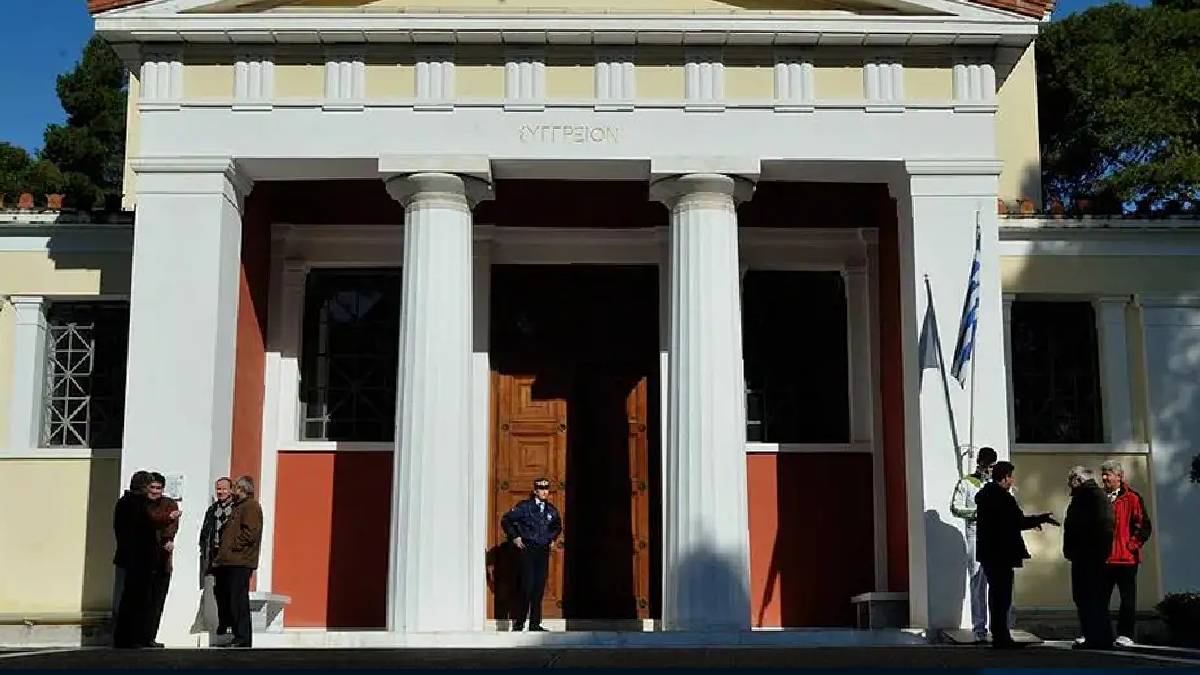 50 yıl önce çalınmıştı: Tarihi eser Yunanistan’a geri verildi