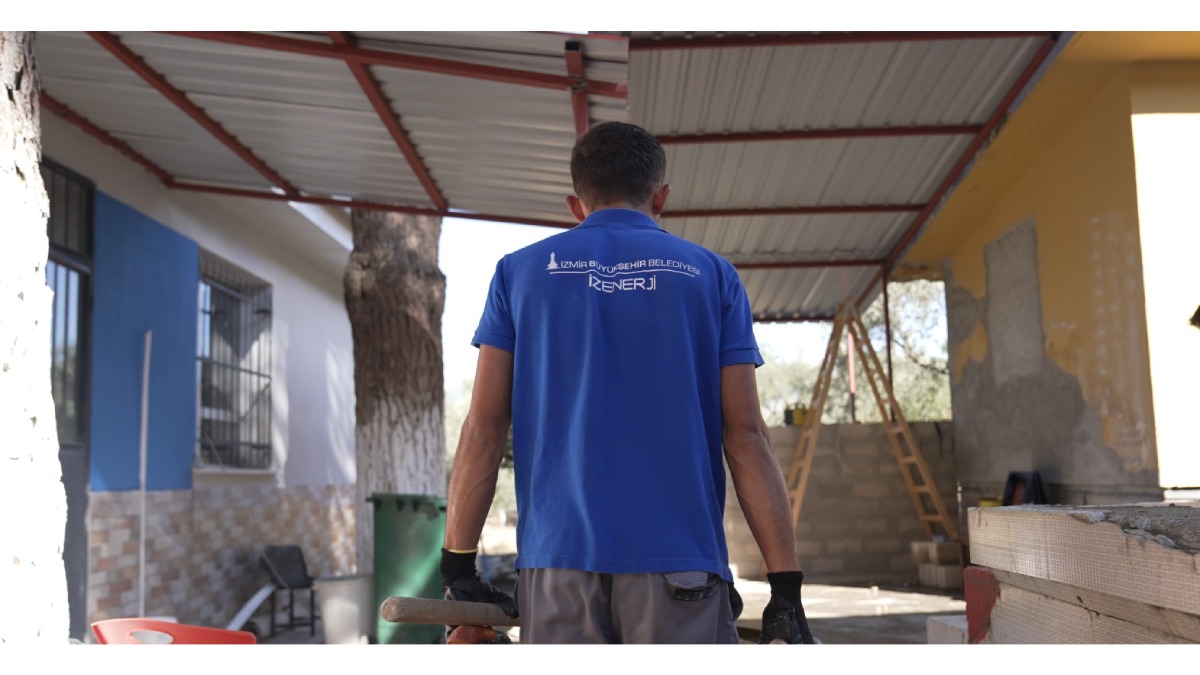 İzmir’in okullarında veli ve Büyükşehir iş birliği