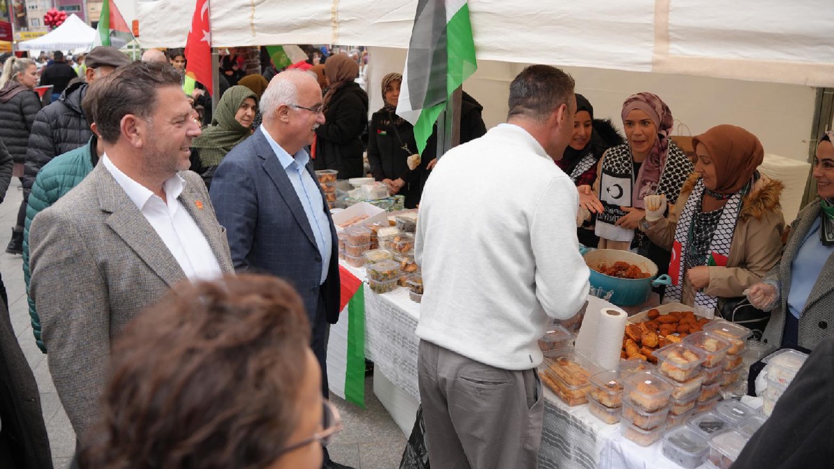 Başkan Sarıkurt’tan Gazze Kermesi'ne destek