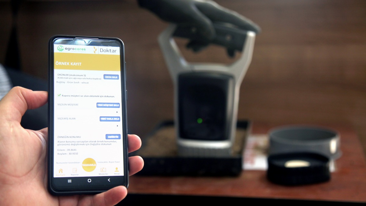 Tarımda verim artışı için kollar sıvandı: Büyükşehirden ücretsiz mobil toprak analizi...