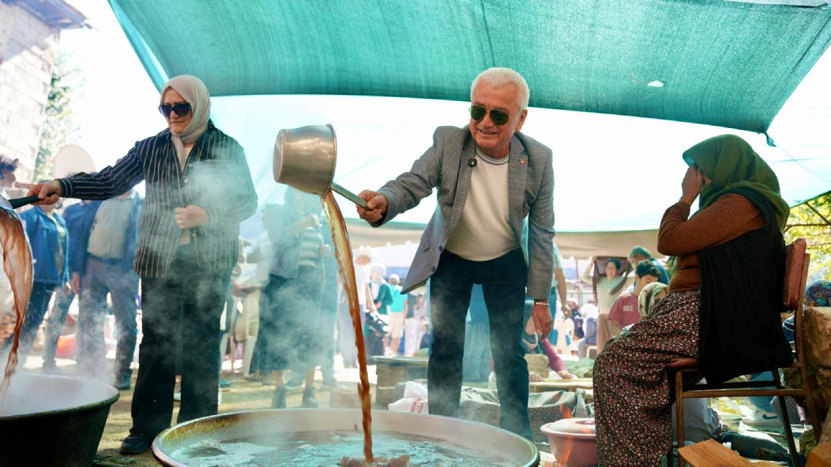Yazır’da Üzüm Şenliği coşkusu