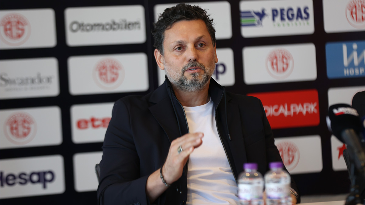 Erol Bulut, Antalyaspor'a imzayı attı