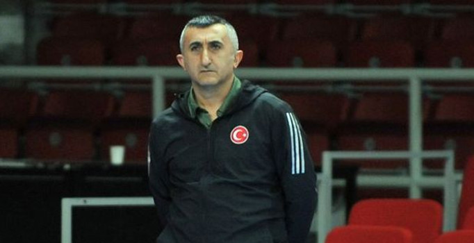 Aziz Akkaya yeniden Beşiktaş'ın başına geçti