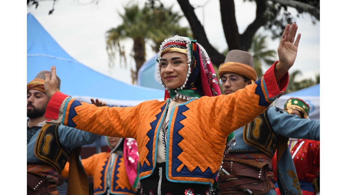 Balıkesirlilerden üç gün süren 10.10 etkinliklerine yoğun ilgi