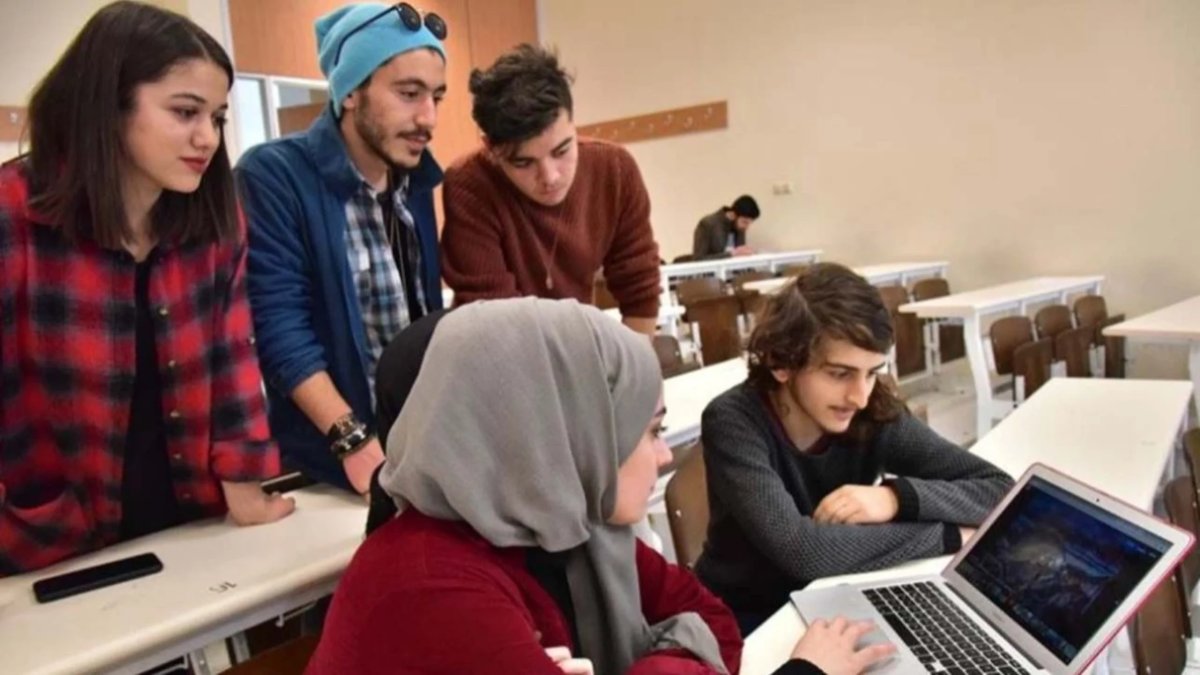 İŞKUR Gençlik Programı başvuruları başladı: Öğrencilere aylık 15 bin lira destek