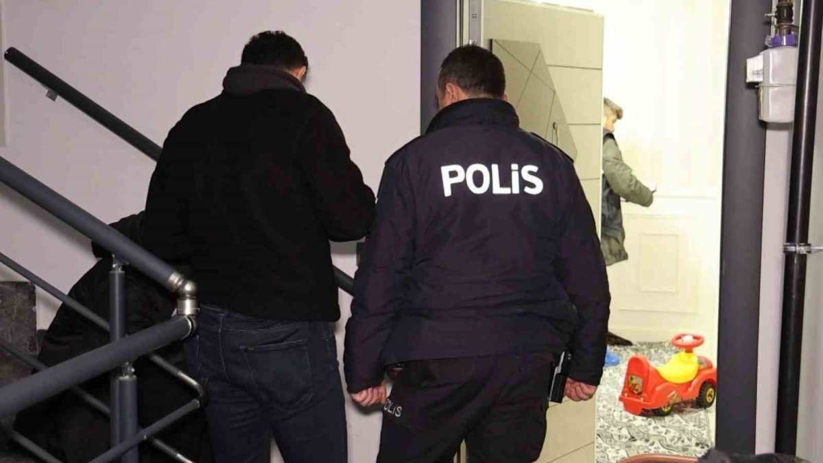 Aksaray'da karbonmonoksit faciası: Gazdan zehirlenen anne ve 1,5 yaşındaki oğlu hayatını kaybetti