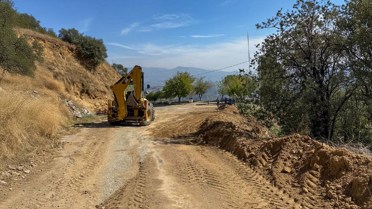 Efeler’de yol konforu ve güvenliği artıyor