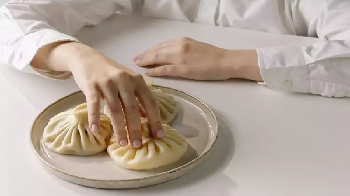 Bu mantıya kimse çatal değdirmiyor! Elle yeniliyor, lezzeti buradan geliyor