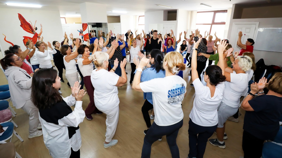 Bedenin şifası kahkaha ve dansla geldi