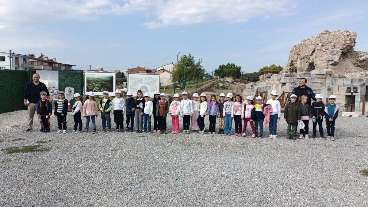 Minik kâşiflerden İznik’in eşsiz tarihine yolculuk