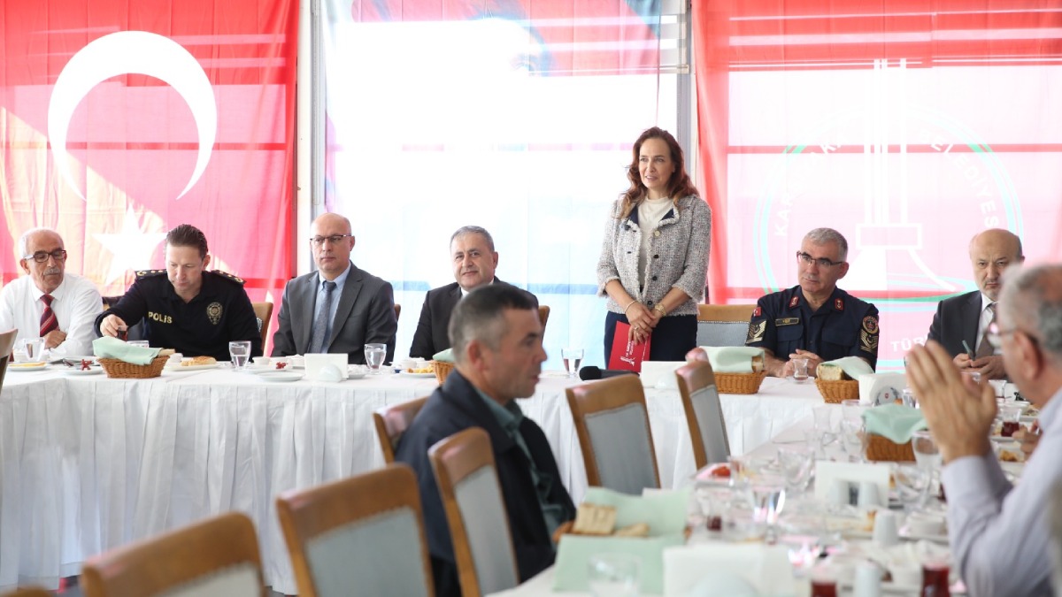 Karşıyaka’da “Muhtarlar Günü” zirvesi!