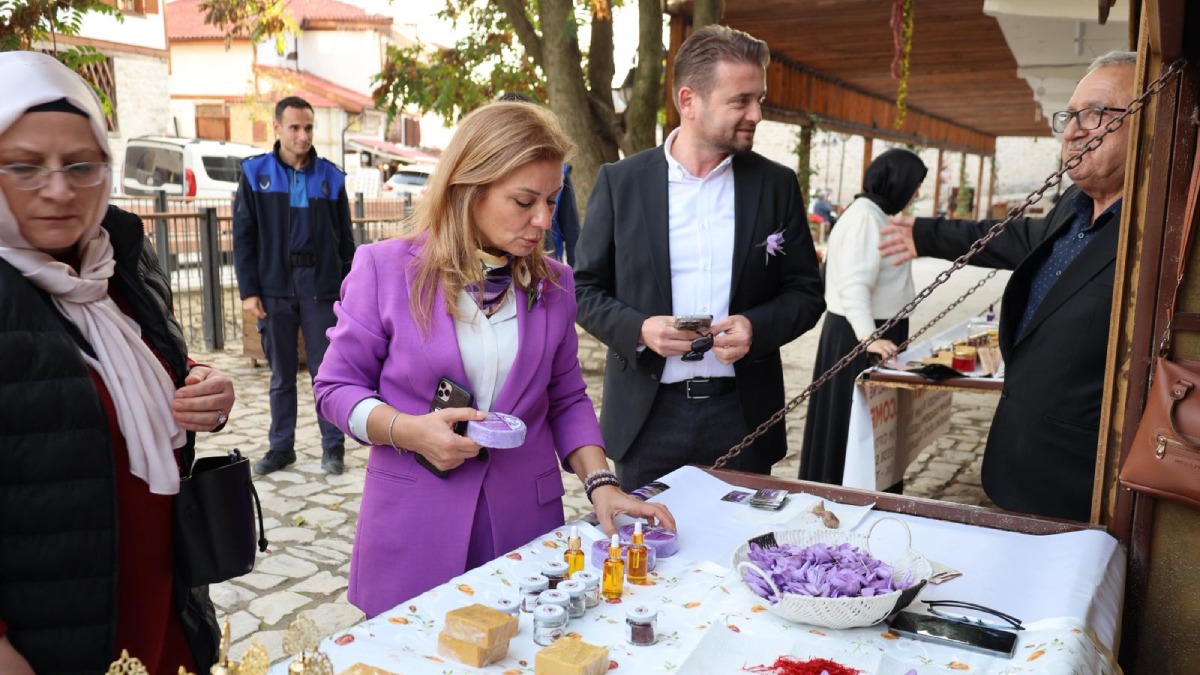 Safranbolu’da 9. Safran Festivali’nde sanat ve safran buluştu