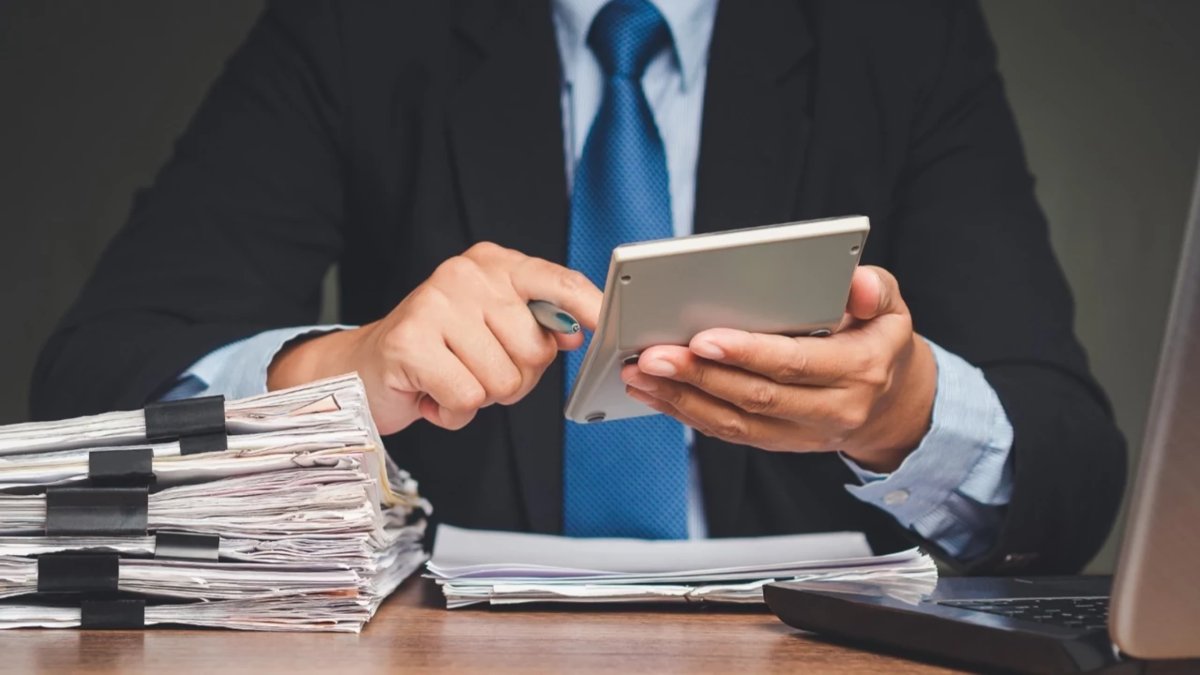 Kamu personeline gelecek yıl 4,9 trilyon lira ödeme yapılacak