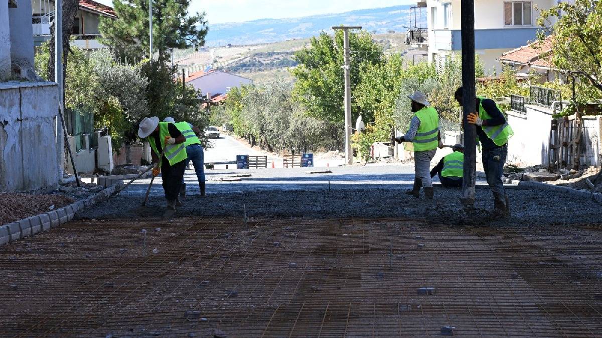 Demirci’de üst yapı çalışmaları tüm hızıyla devam ediyor