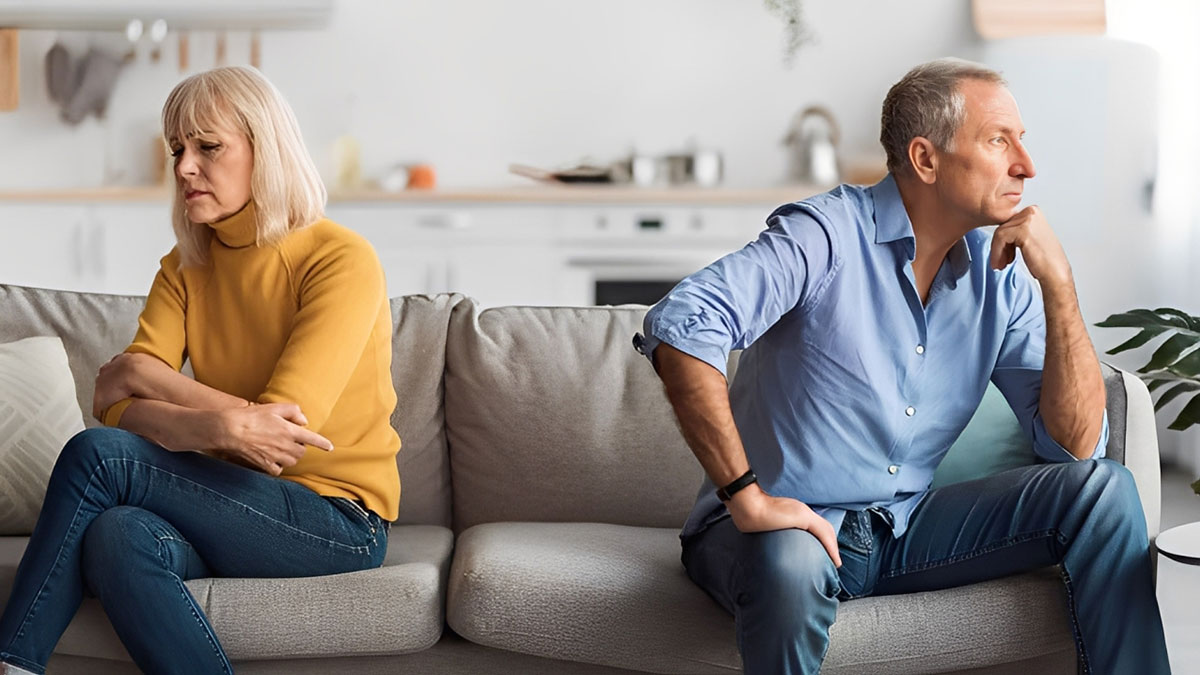 Gençler evlenmiyor, yaşlılar boşanıyor, kimse mutlu değil!