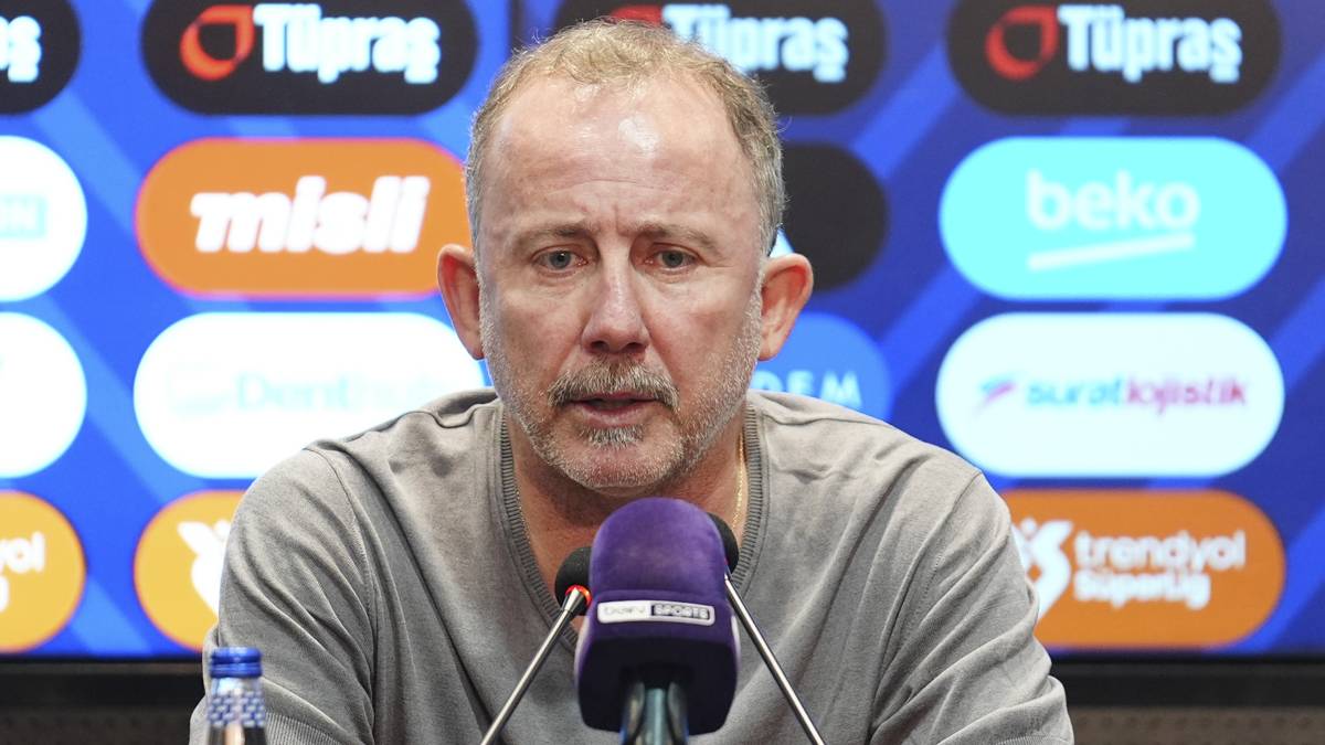 Sergen Yalçın: Çok sağlıklı bir takımımız yok