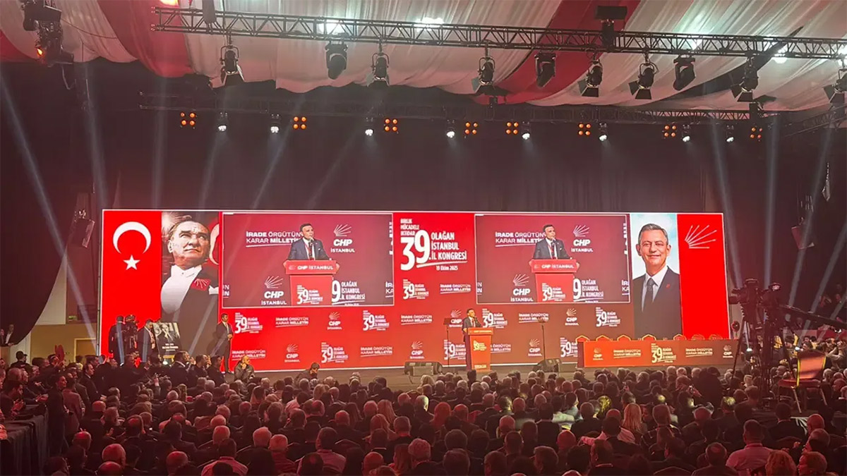 CHP İstanbul'da seçim günü | Özgür Çelik'ten Gürsel Tekin'e: Aday ol yarışalım