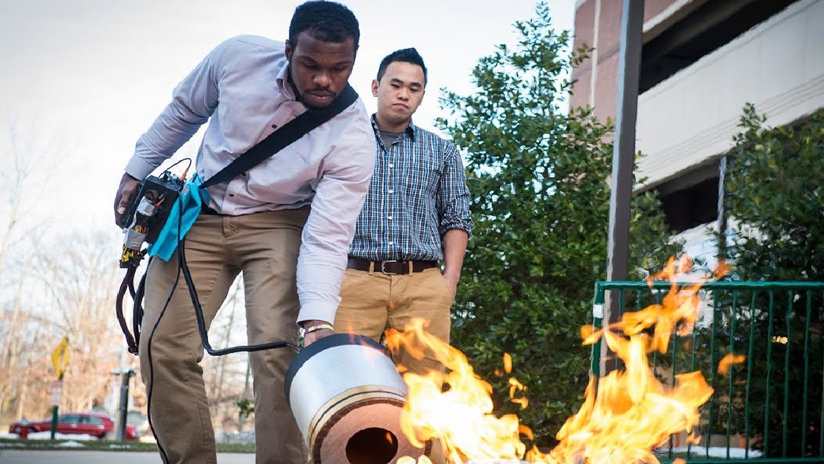 Yangın söndürmek artık çok daha kolay! Kalıntı yok zararlı madde yok! Sadece ses yeterli