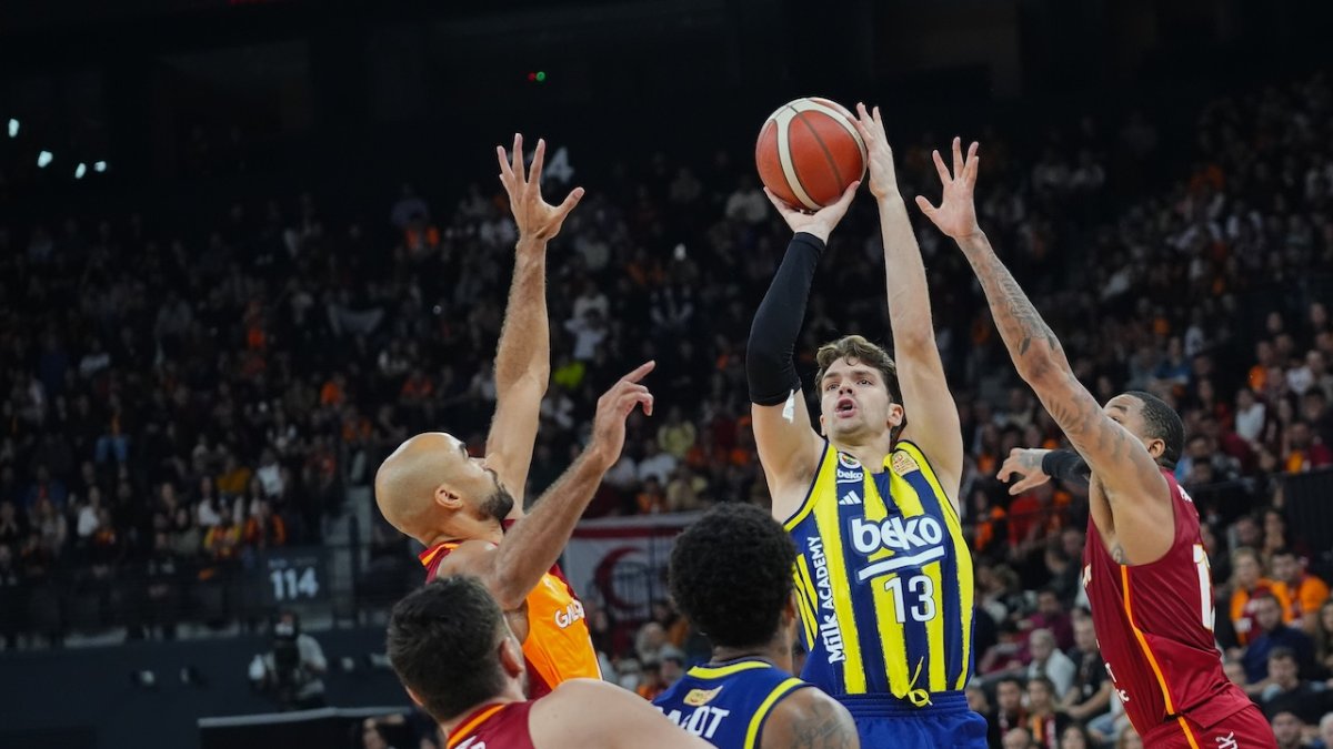 Pota derbisinde zafer Fenerbahçe Beko'nun