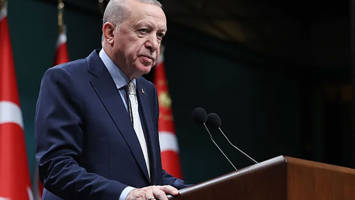 Erdoğan'dan KKTC Cumhurbaşkanı seçilen Tufan Erhürman'a tebrik