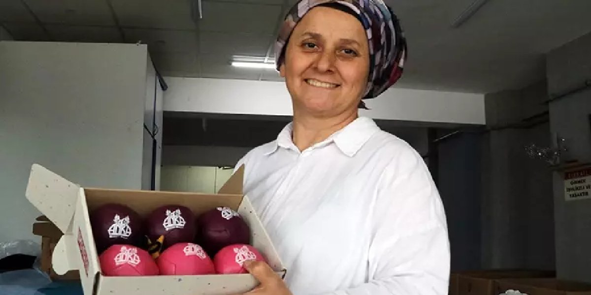 Burdurlu kadınlar üretiyor, Fransa’ya gönderiliyor! Her ay 120 bin tane sipariş alınıyor