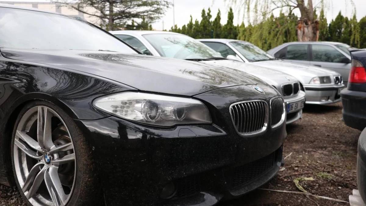 11 ilde lüks otomobil operasyonu: 40 gözaltı