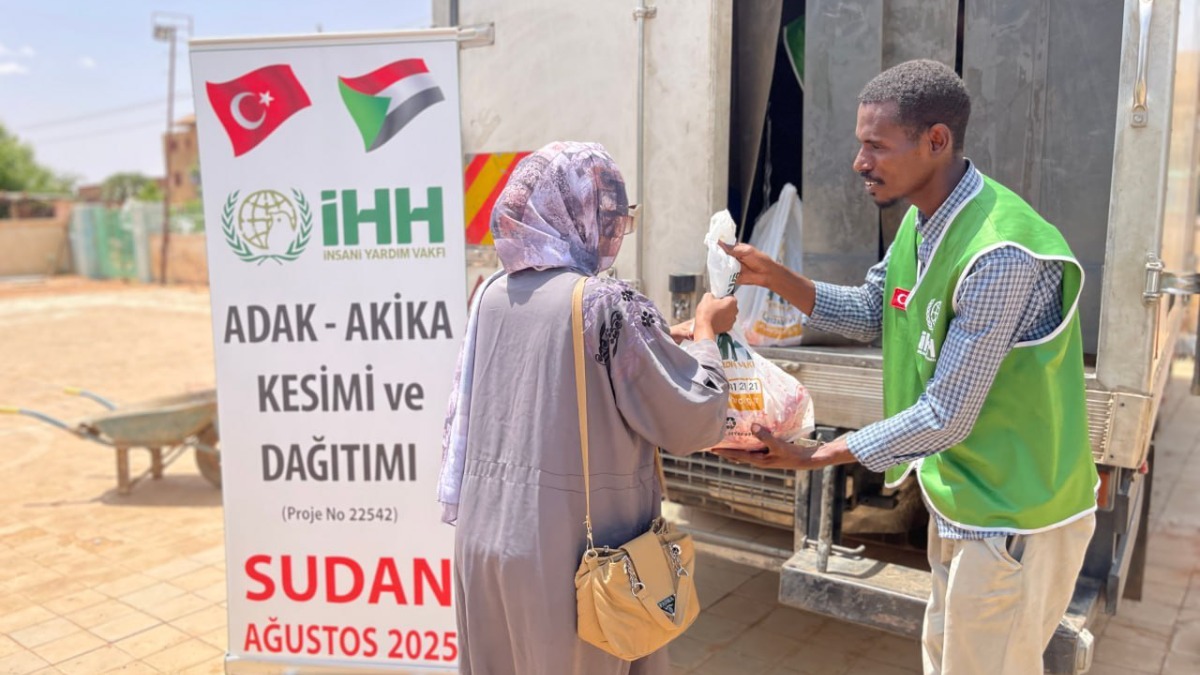 İHH, Sudan’da 4 buçuk milyondan fazla kişiye yardım ulaştırdı