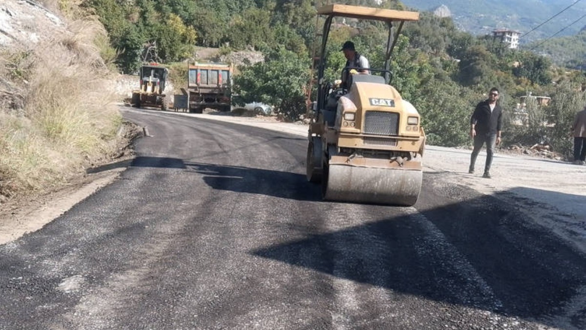 Alanya kırsalında yoğun mesai