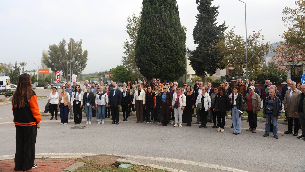 Ahmet Taner Kışlalı Güzelbahçe’de anıldı