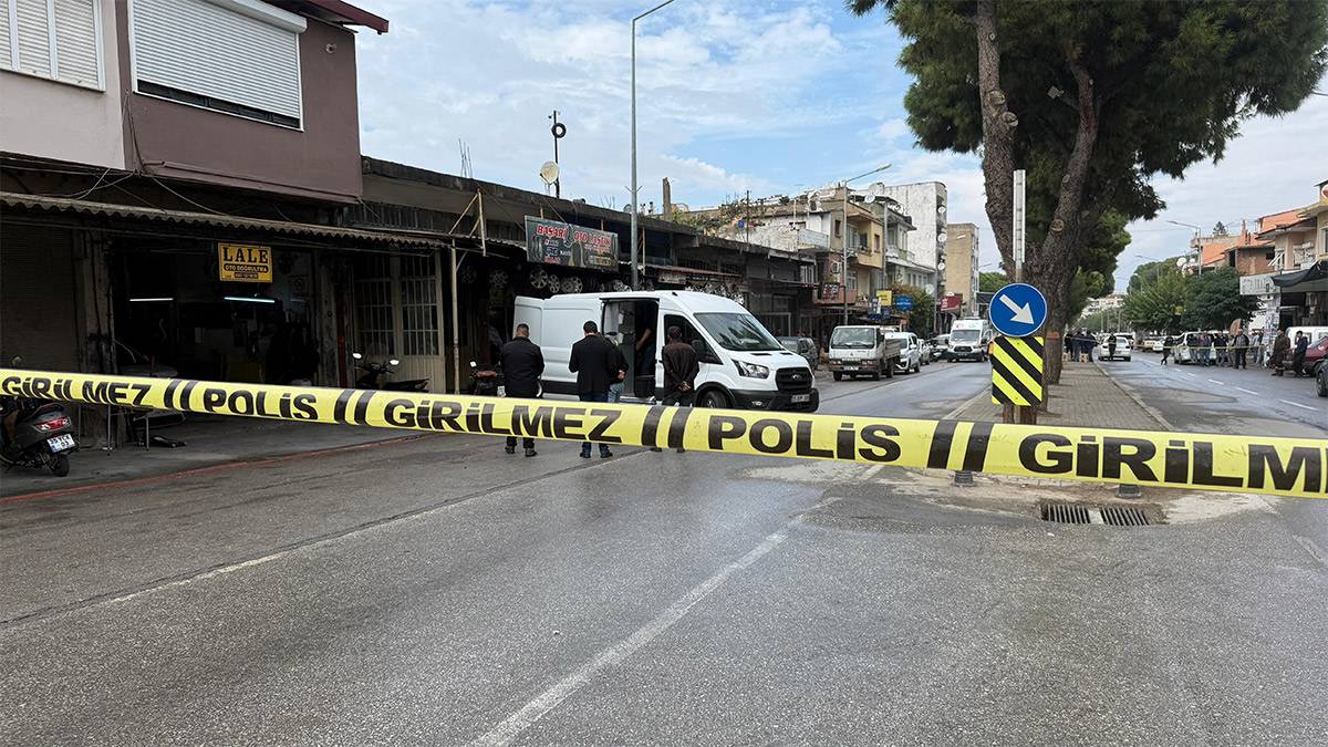İzmir'de bomba paniği! Tarlada bulup babasının dükkanına getirdi